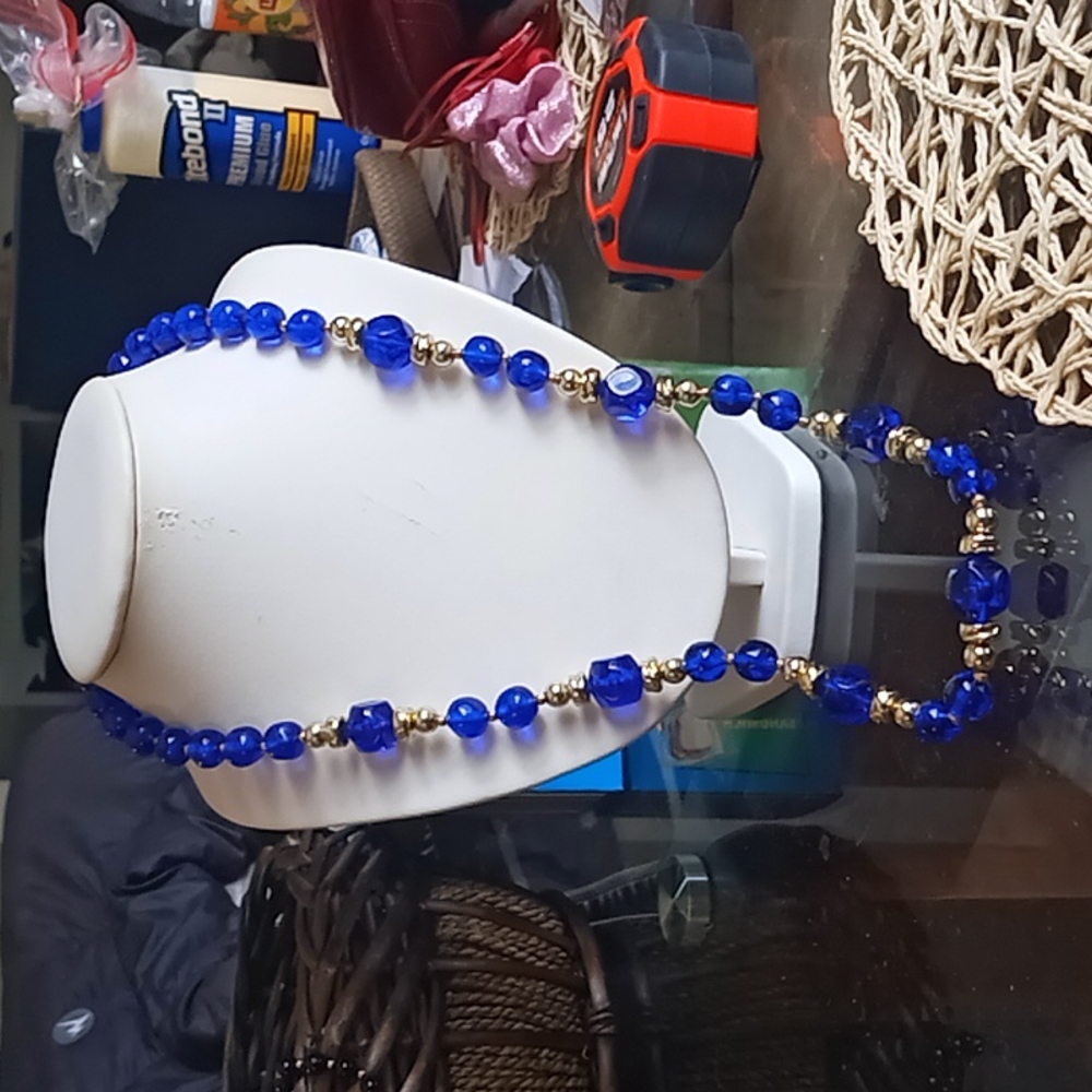 Long hand beaded necklace